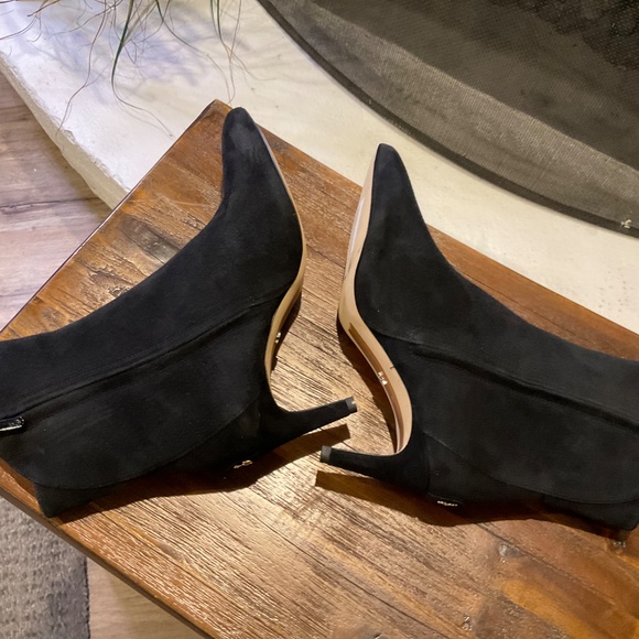 Sam Edelman Black Suede Ankle Boots Size 7 - Picture 5 of 8